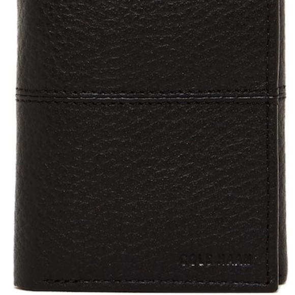 🔥SALE!🔥 Black Pebble Leather Trifold Wallet NEW! - Picture 3 of 4